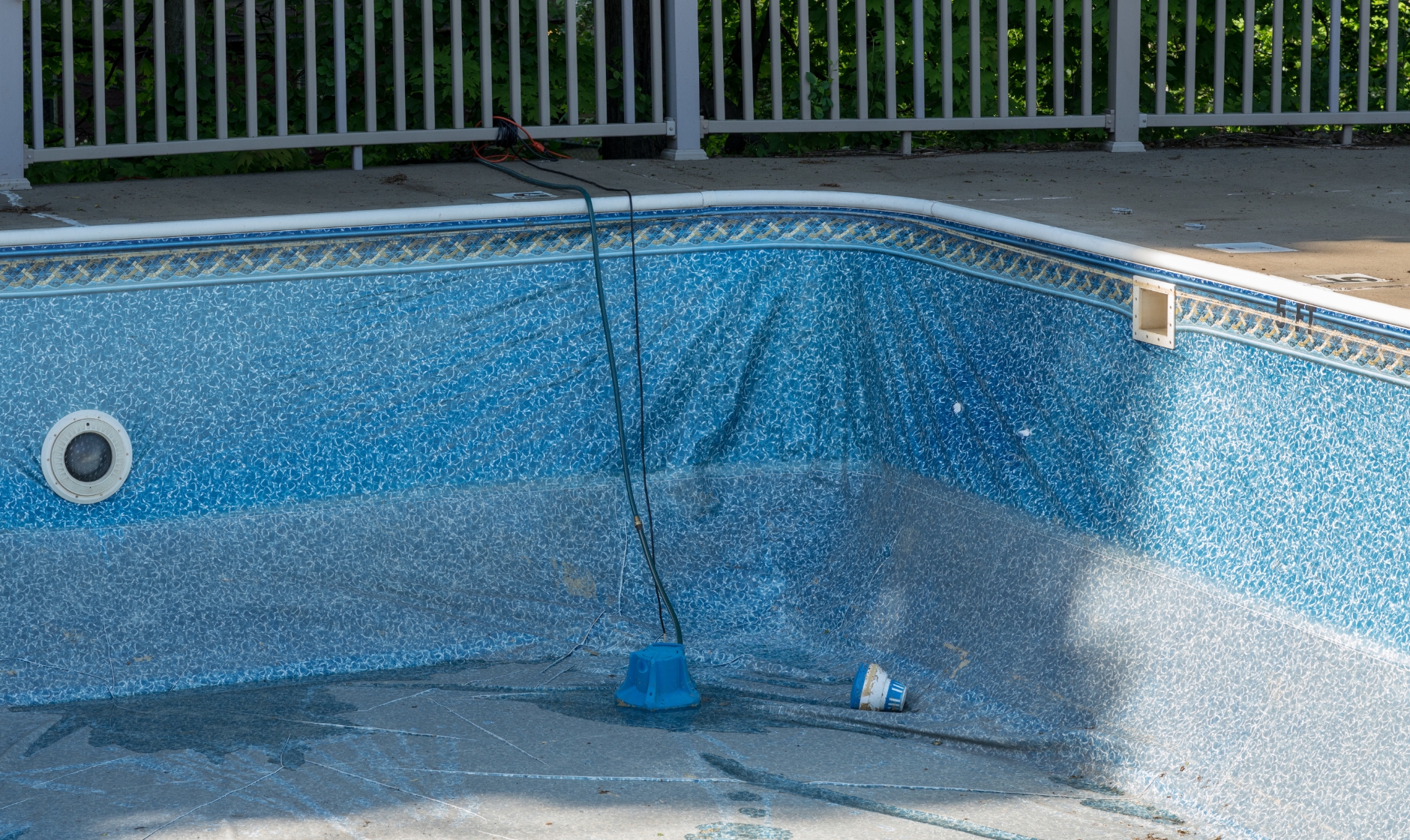 Que faire en cas de fuite dans votre piscine ?
